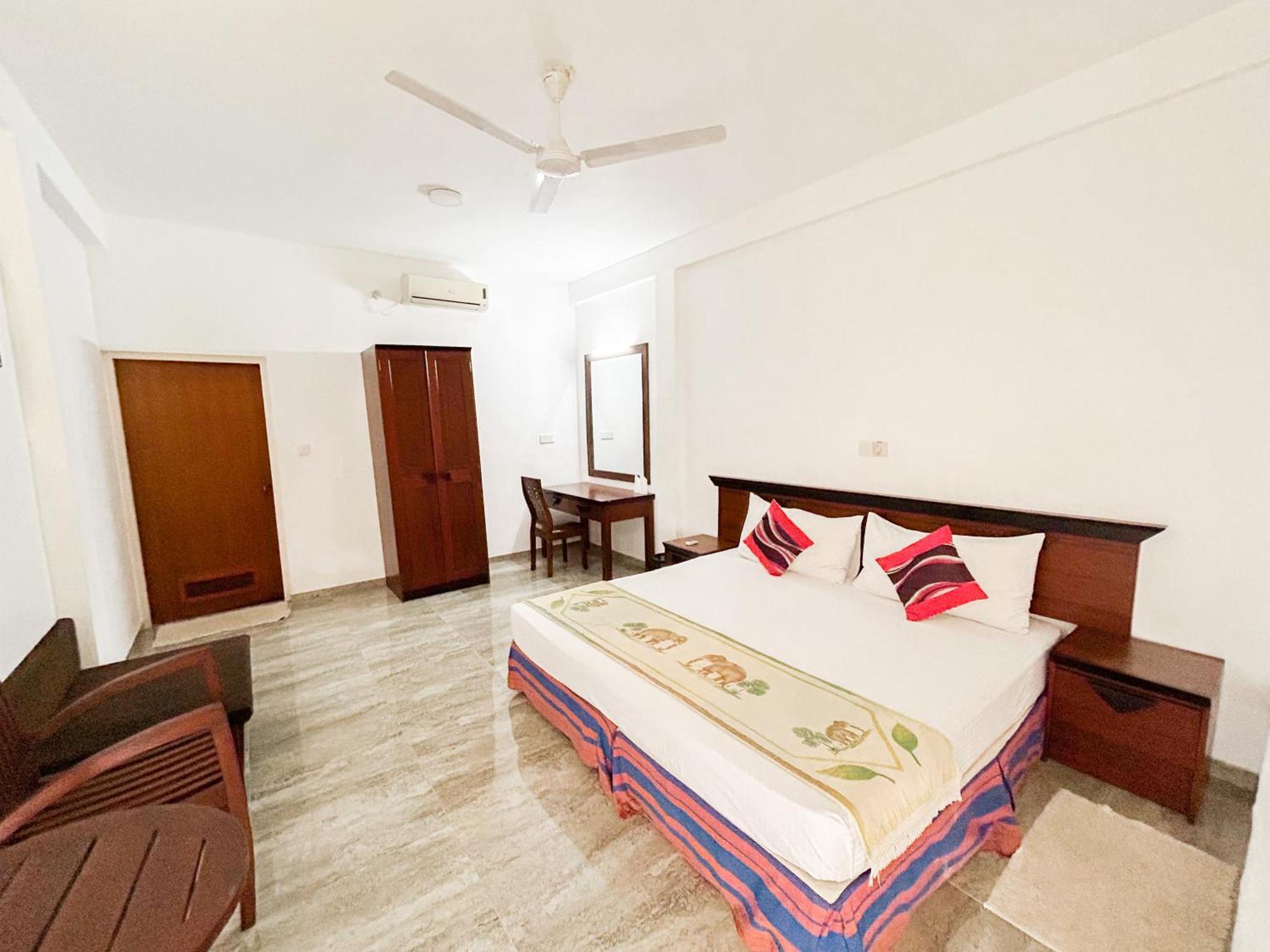 Wild Heaven Hotel Tissamaharama Bagian luar foto